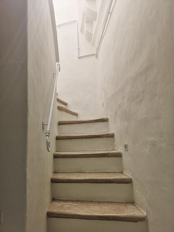B & B San Giovanni 9 กัลลีโปลี ภายนอก รูปภาพ